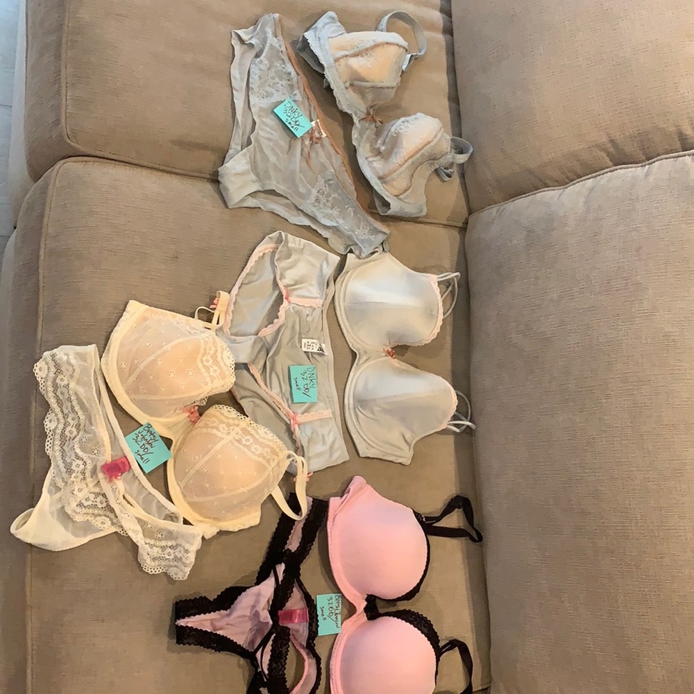 Bundle of 6 matching bra and panties sets.